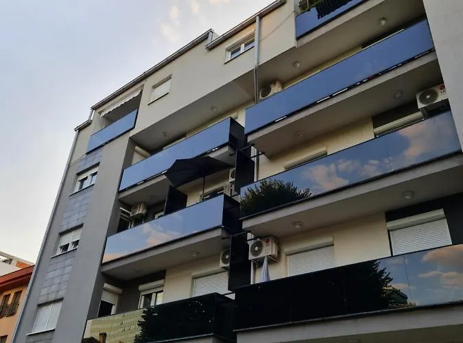 Agera * بانيا لوكا